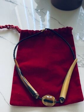Tribal Buffalo Horn Necklace. 38 gr.